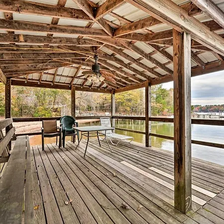 Pet-Friendly Lake Norman Cottage Swim, Boat, Fish